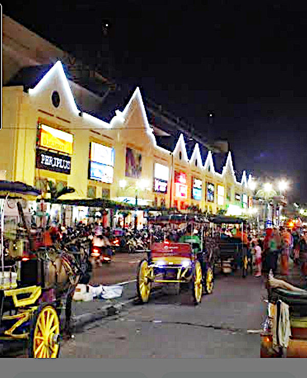 Malioboro Street 600